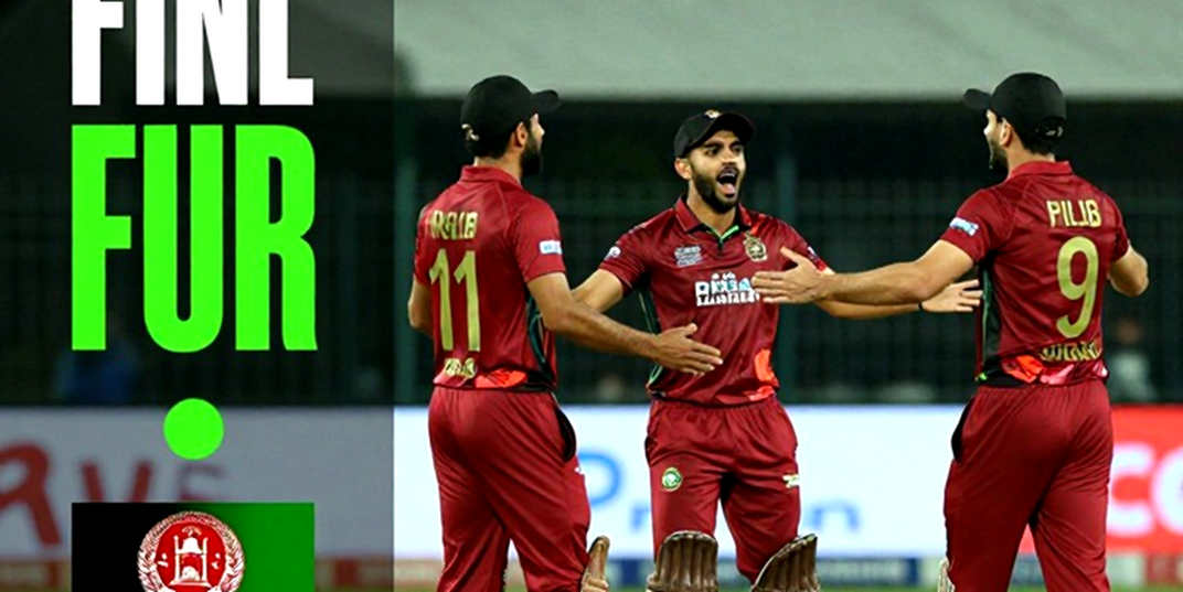 হেইন্সের প্রস্থান: সিডনি সিক্সার্সের প্রশাসনিক স্থিতি ও দুই মৌসুমের অন্তর্বর্তী ফাঁক