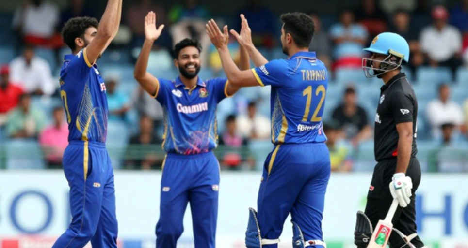 ১৬টি বিদেশি ওয়ানডে, ২টি জয়: বাংলাদেশের মিডল-অর্ডার ঠিক কোন ওভারে ভাঙে, তার নোটবুক-বিশ্লেষণ